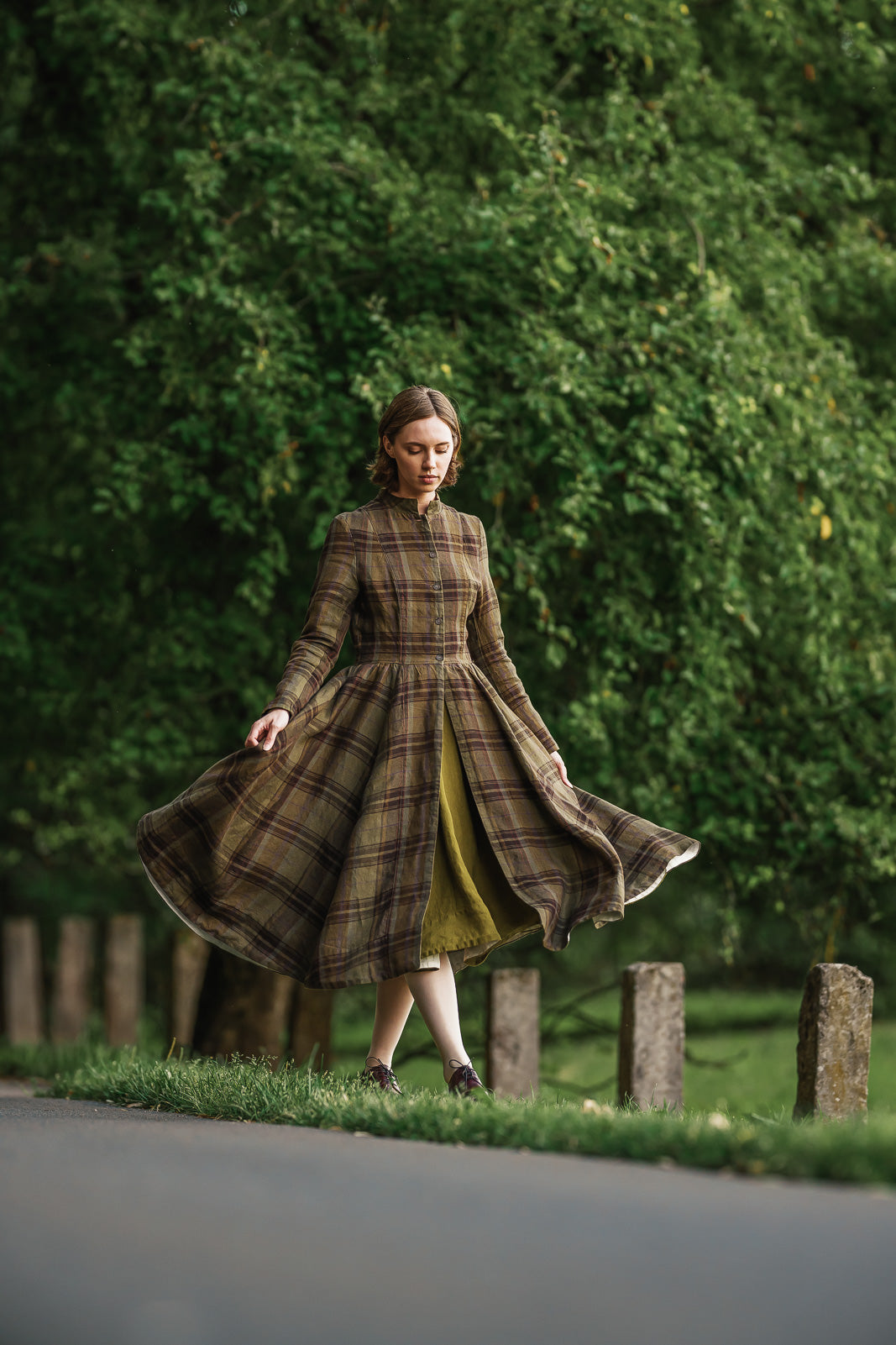 Victorian Coat, Long Sleeve, Twill Linen, Oak Tartan