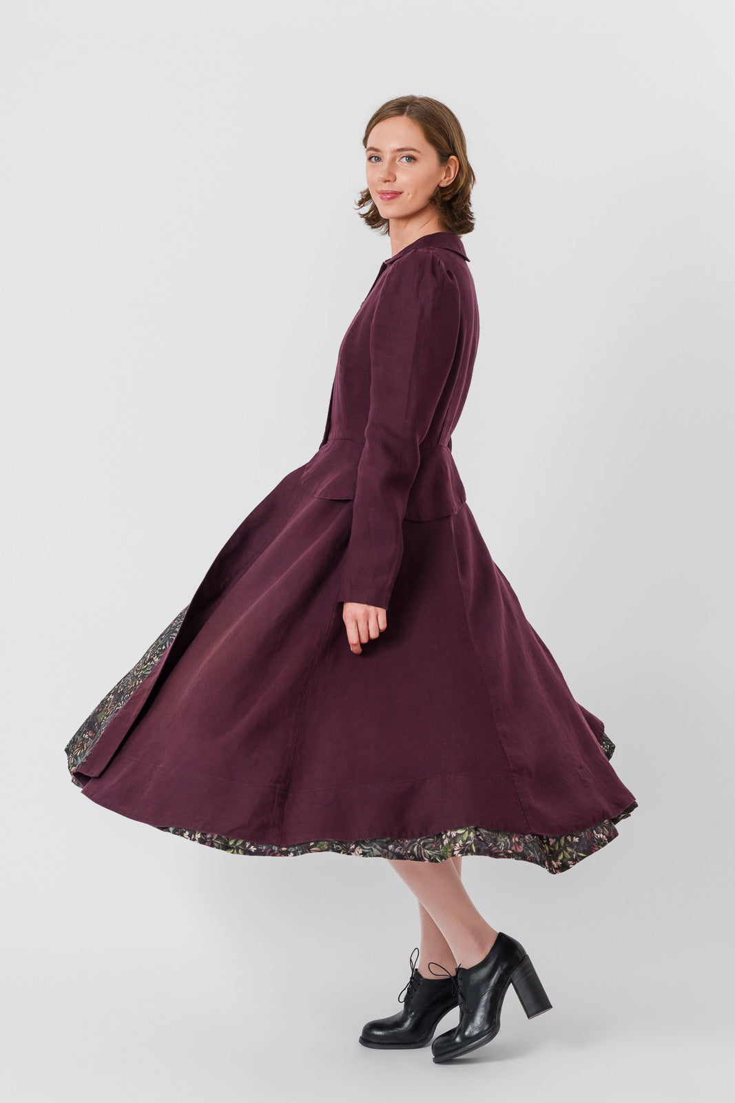 Elizabeth Coat, Long Sleeve, Twill Linen, Royal Grape#color_royal-grape