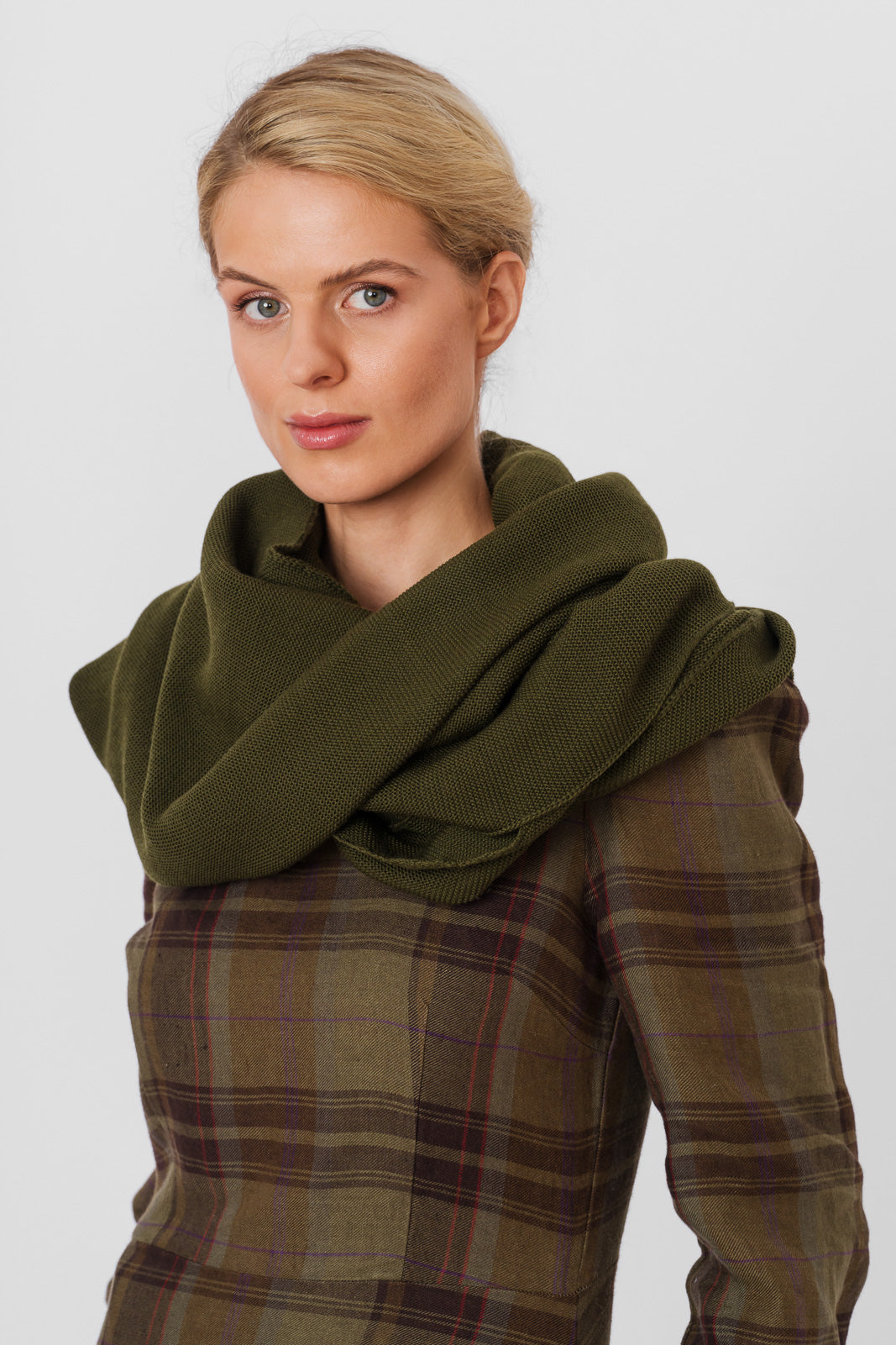 Elaine Scarf, Wool, Moss Green#color_moss-green