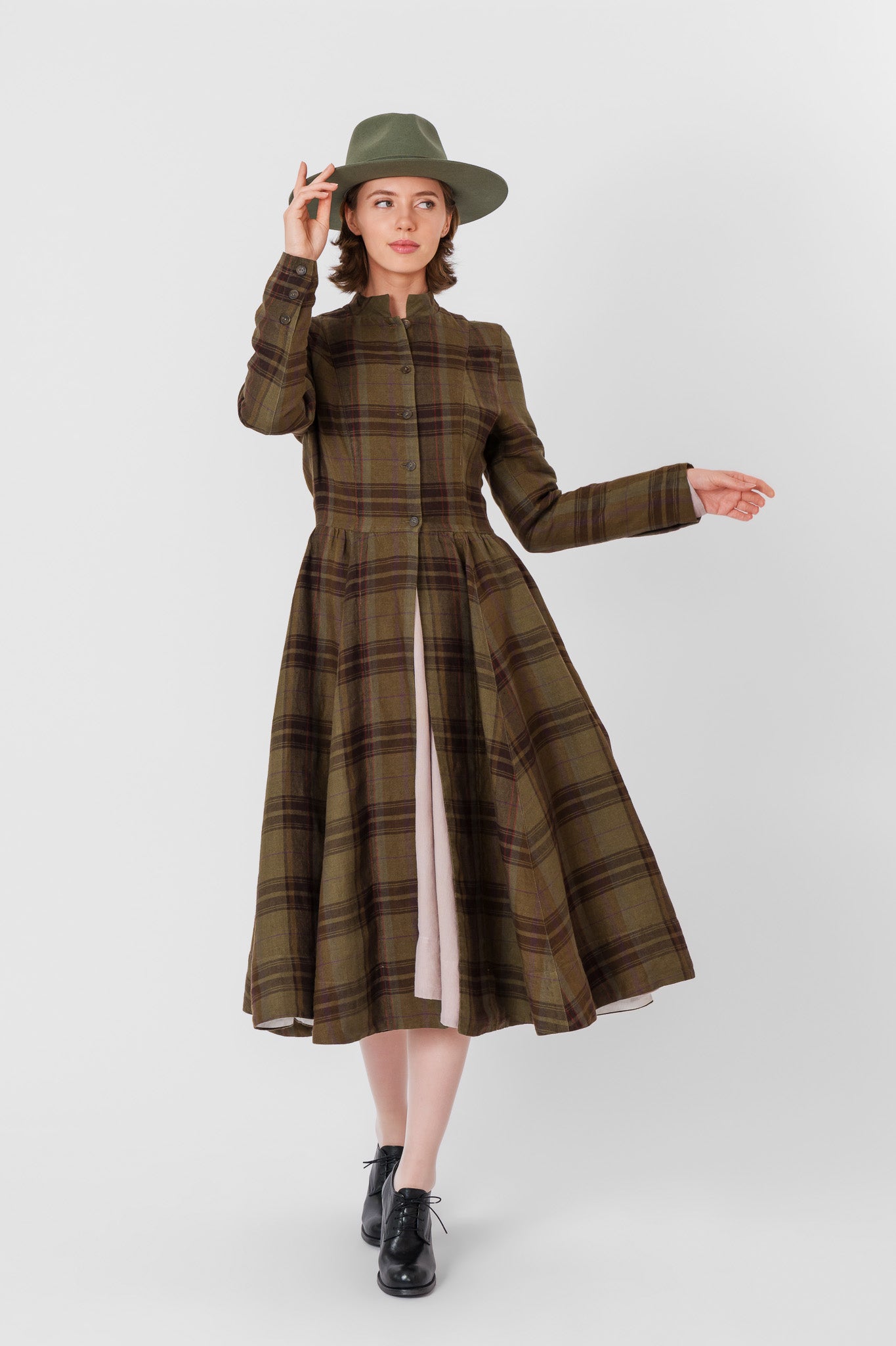 Victorian Coat, Long Sleeve, Twill Linen, Oak Tartan