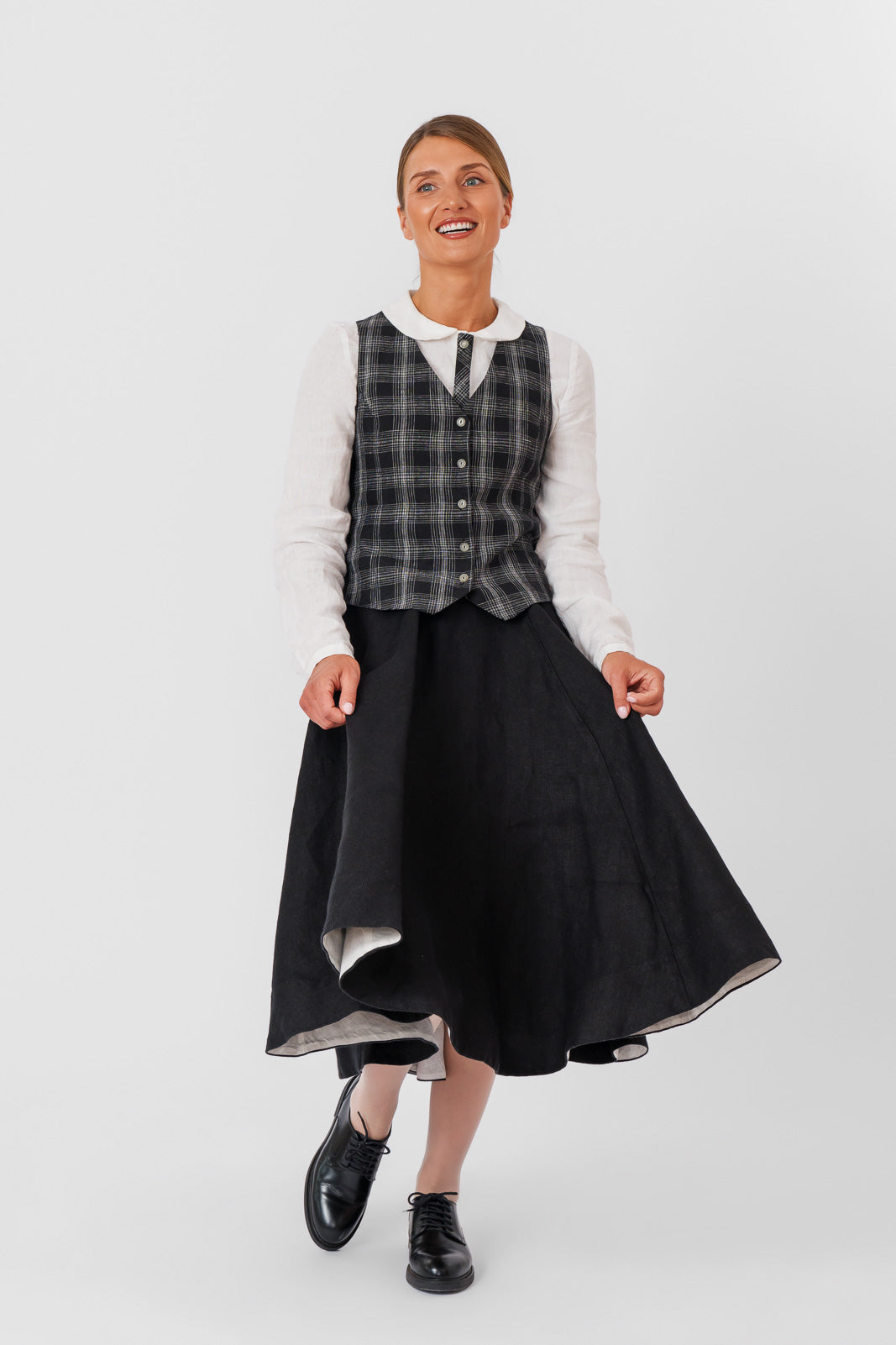 Classic Vest, Black Tartan#color_black-tartan