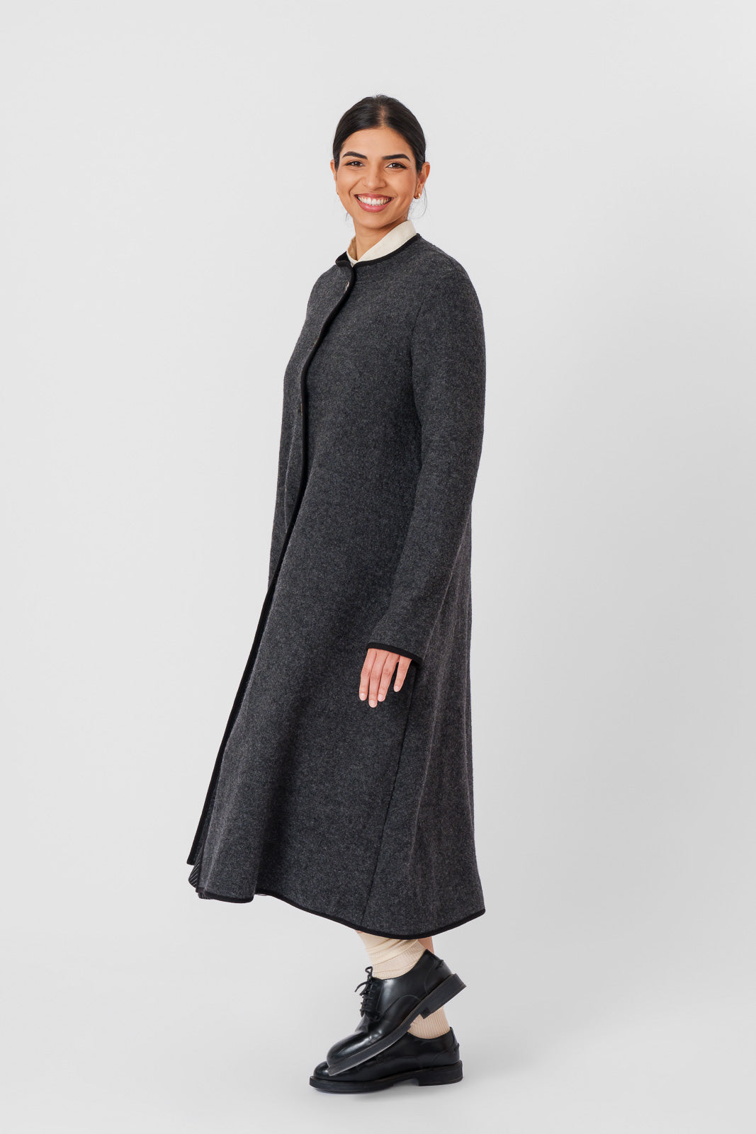 Classic Coat, Wool, Charcoal Grey#color_charcoal-grey