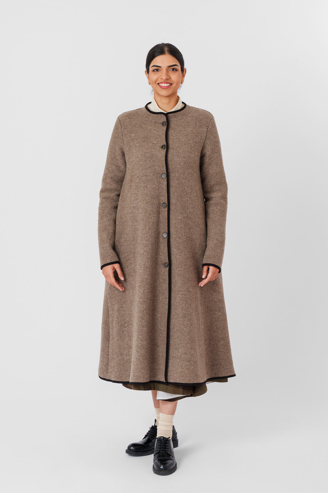 Classic Coat, Wool, Beige Brown#color_beige-brown