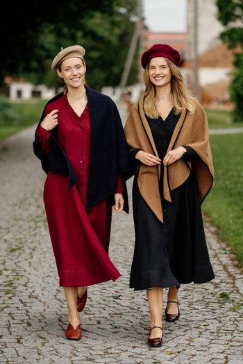 Maya Shawl, Wool, Walnut Brown
#color_walnut-brown