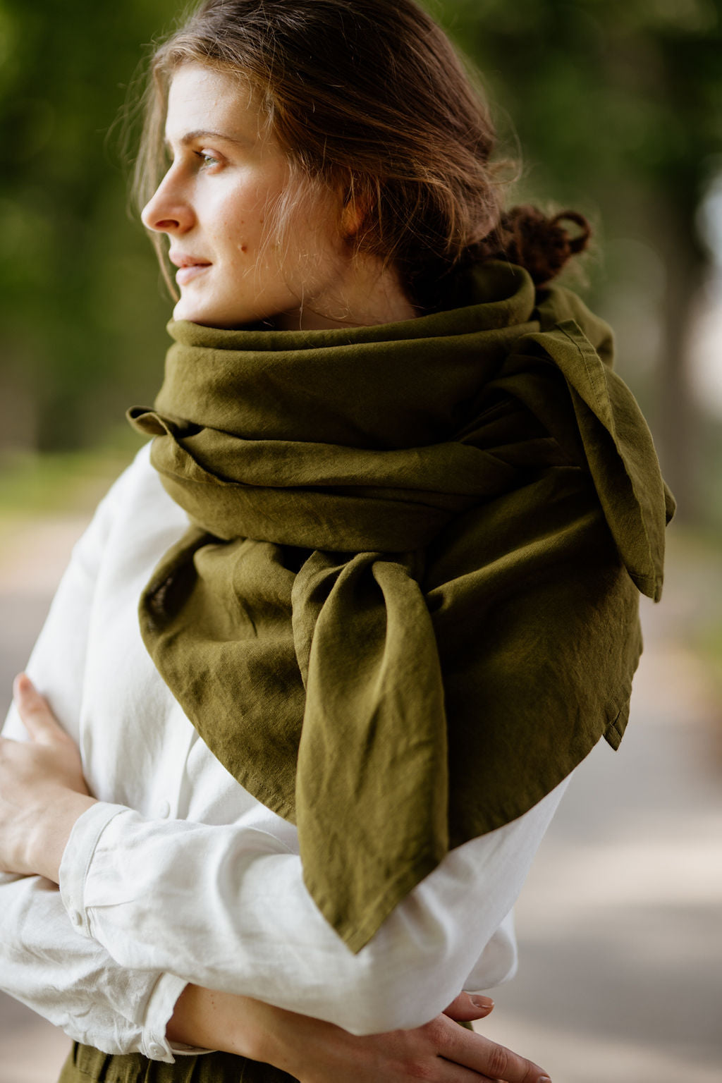 Shawl scarf felted - Elegant green linen with brown leaves - Handmade - Wool and linen - popular Summer scarf