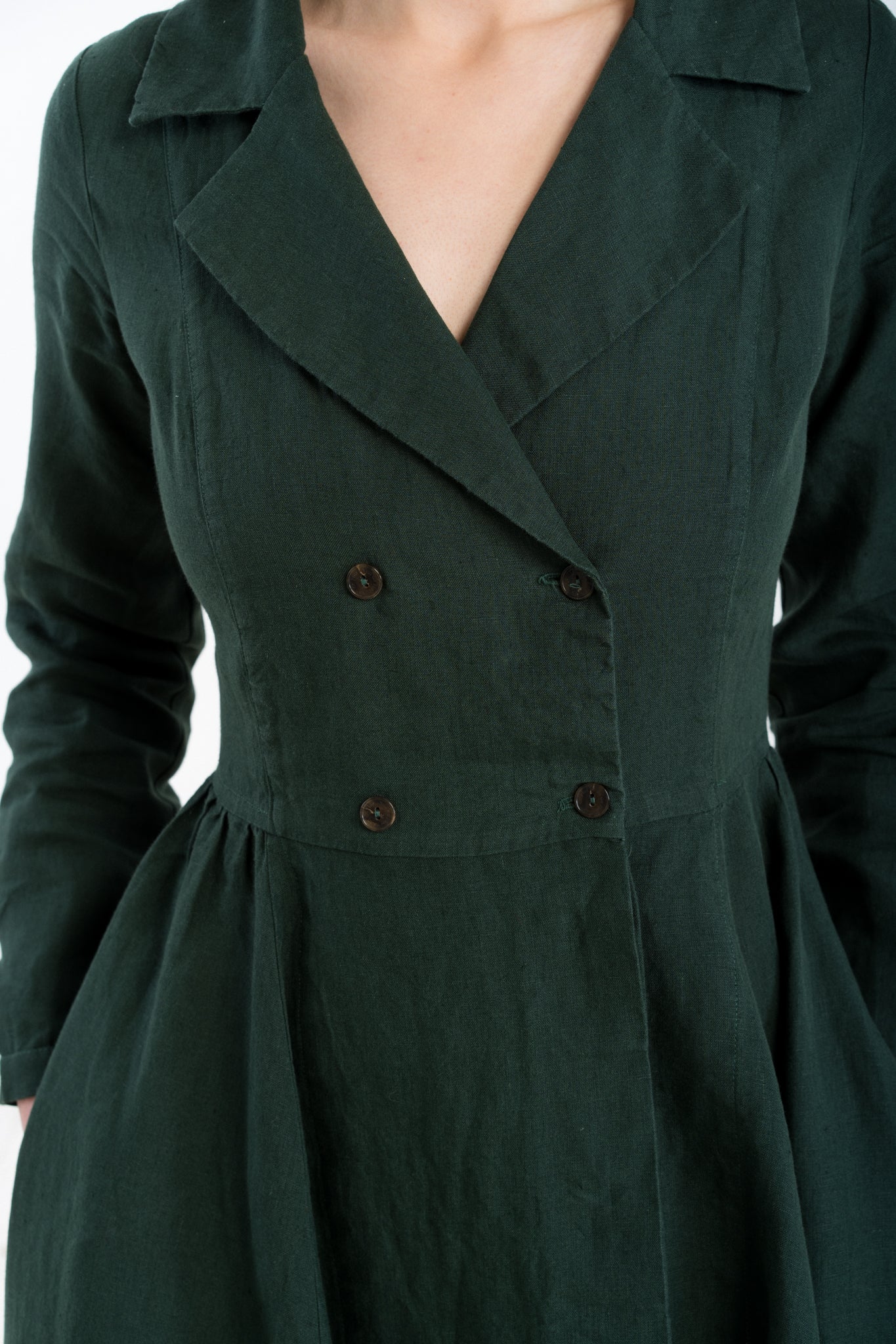 Enola Dress, Long Sleeve, Evergreen
#color_evergreen