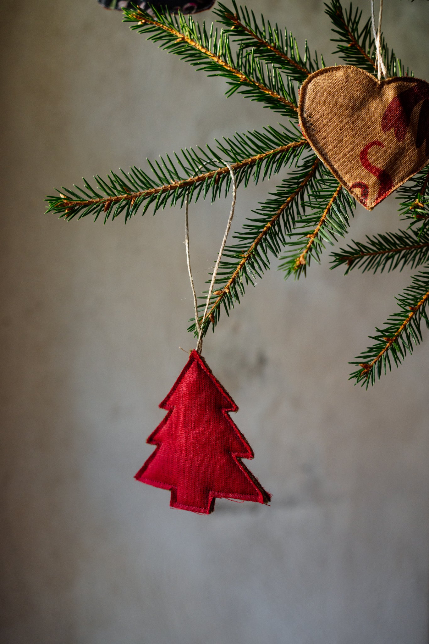 Christmas Tree Toys