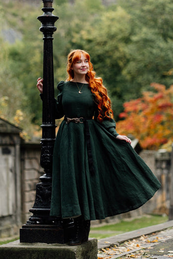 Hawthorn Dress, Long Sleeve, Evergreen
#color_evergreen