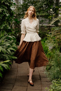 Classic – Full-Circle Linen Midi Skirt