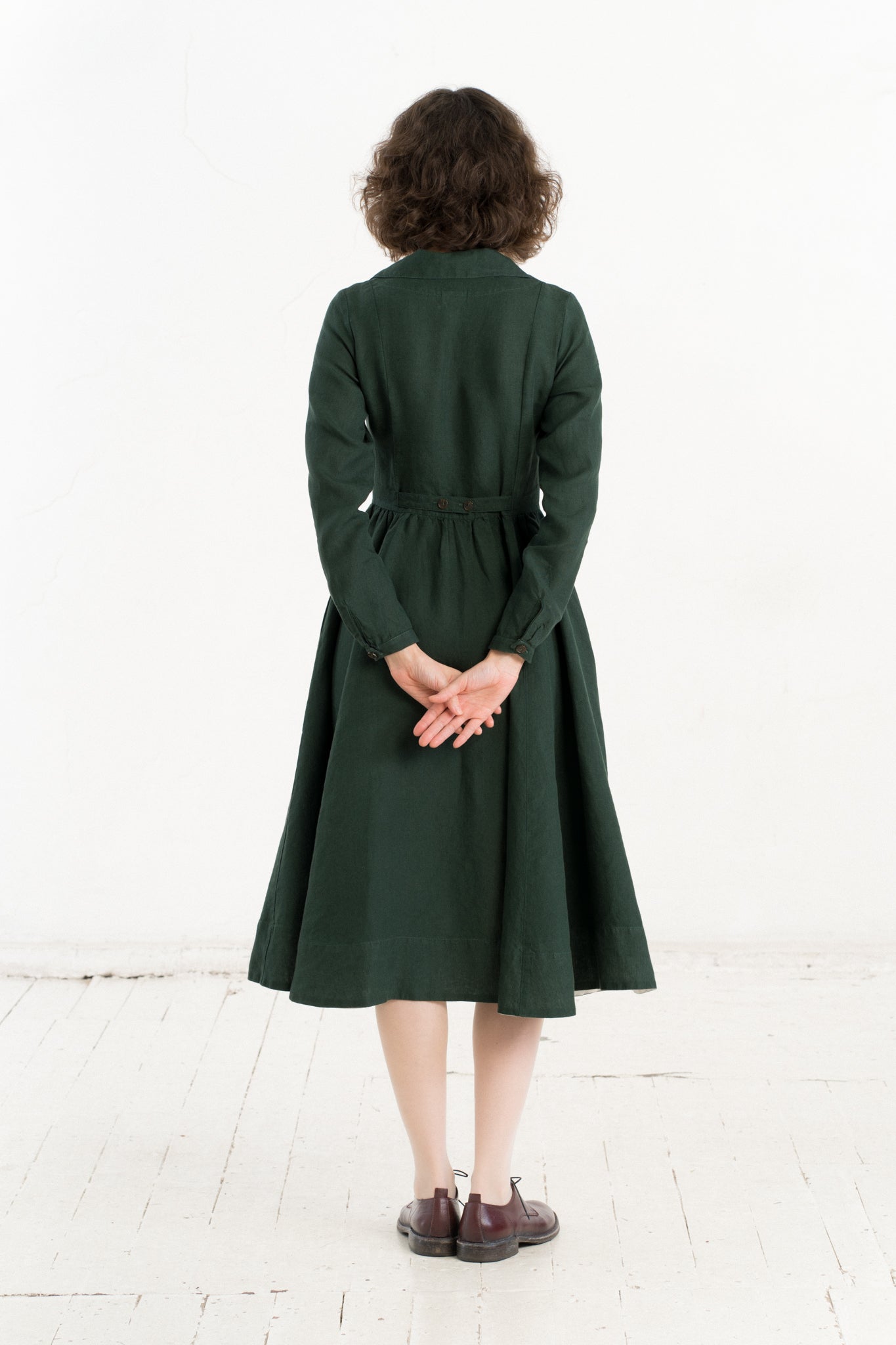 Enola Dress, Long Sleeve, Evergreen
#color_evergreen