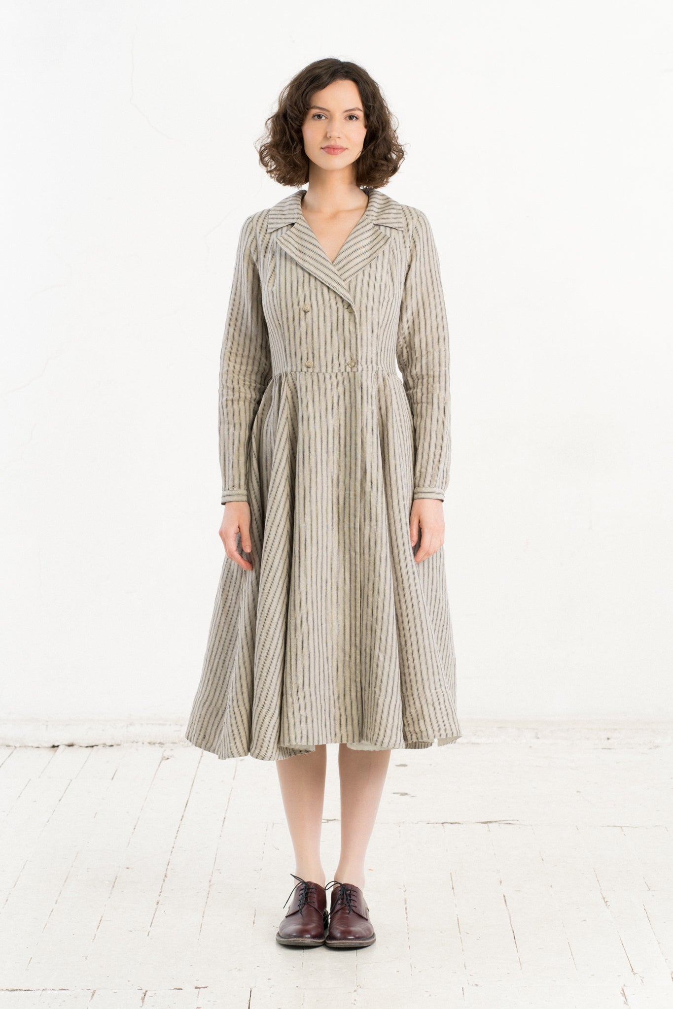 Enola Dress, Long Sleeve, Natural Stripes
#color_natural-stripe