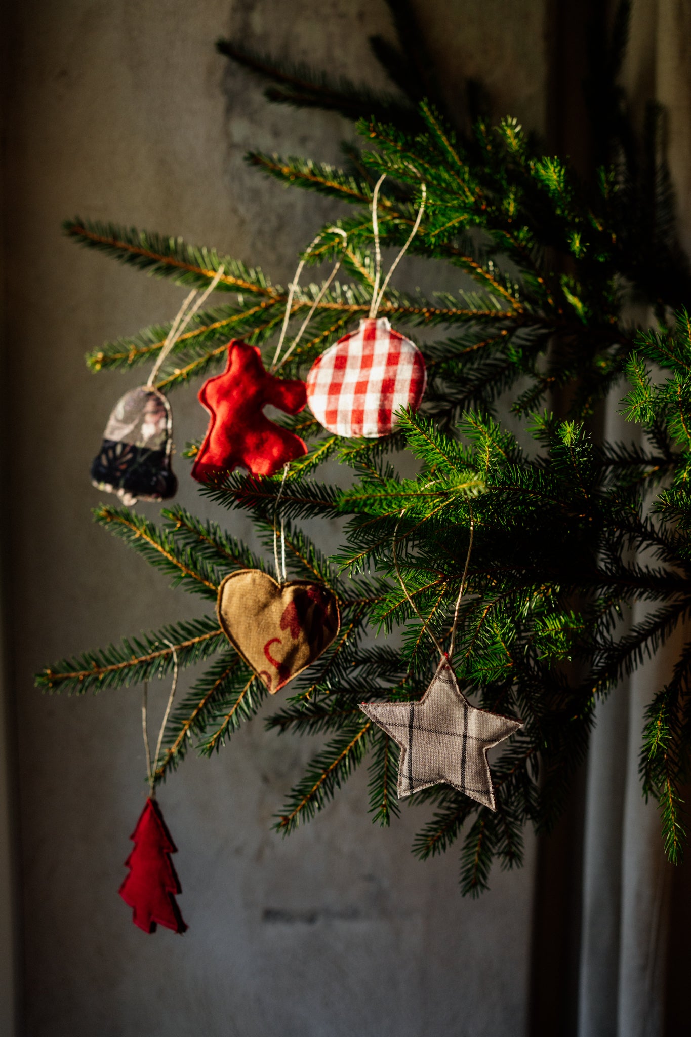 Christmas Tree Toys