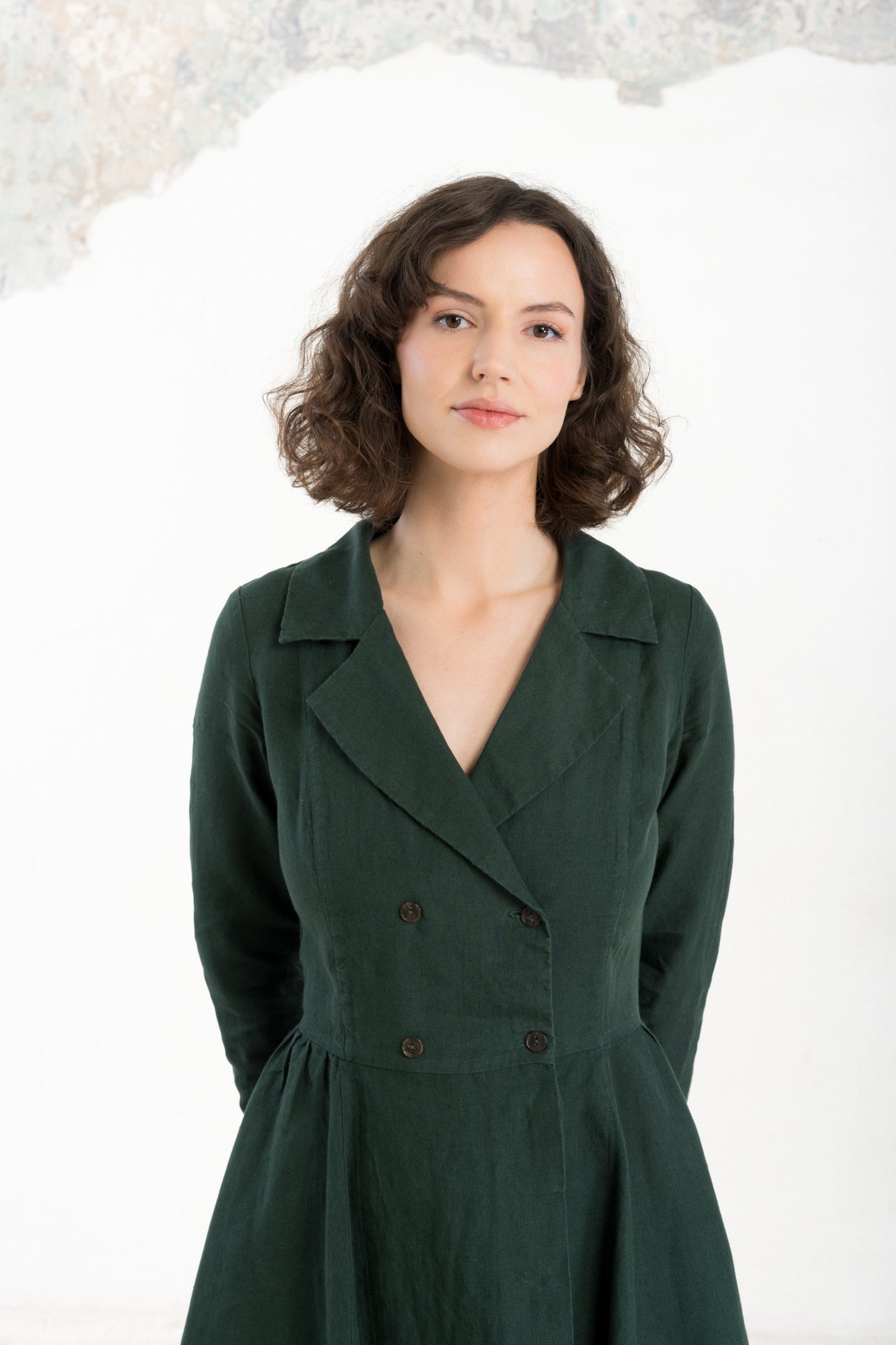 Enola Dress, Long Sleeve, Evergreen
#color_evergreen