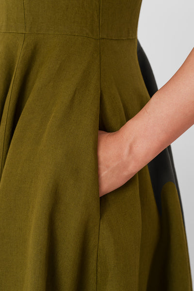 Cordelia Dress, Butterfly Sleeve
#color_rosemary-green