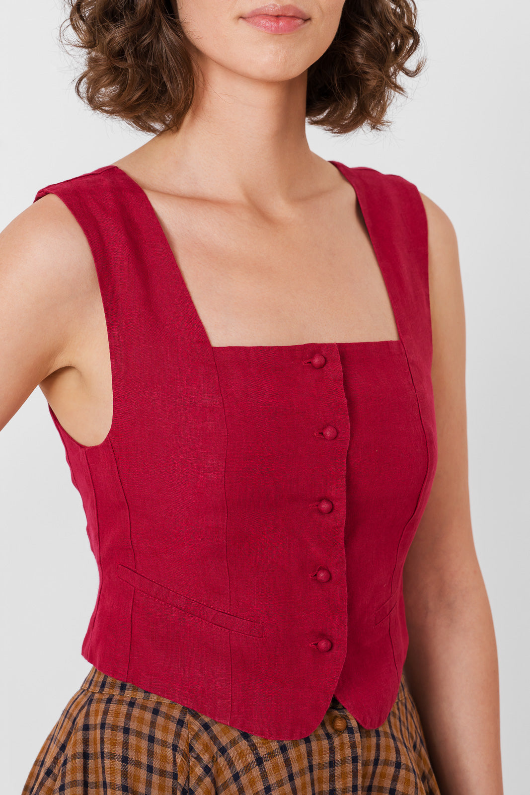 Second Breakfast Vest, Sleeveless
#color_marsala-red