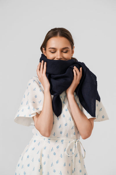 Palisandra Scarf, Night Navy#color_night-navy