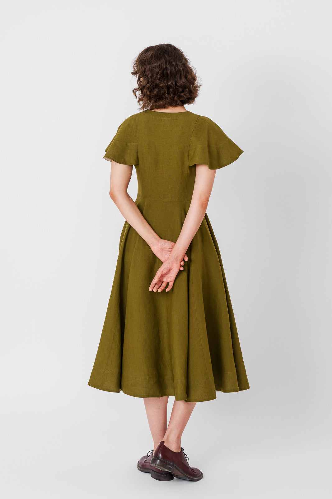 Cordelia Dress, Butterfly Sleeve
#color_rosemary-green