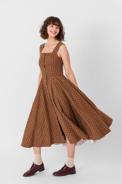 Underhill  Dress, Sleeveless
#color_brown-tartan