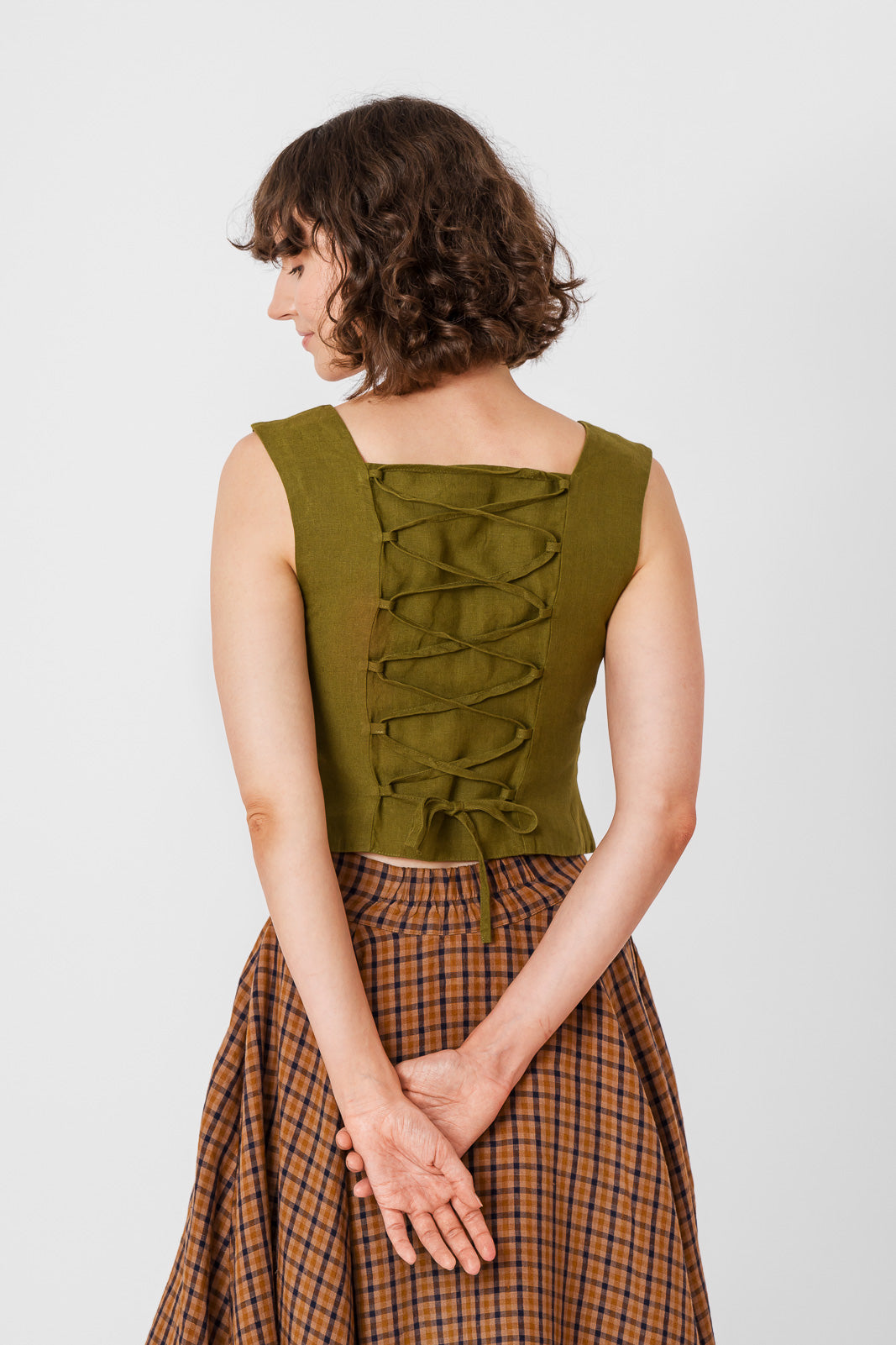 Second Breakfast Vest, Sleeveless
#color_rosemary-green