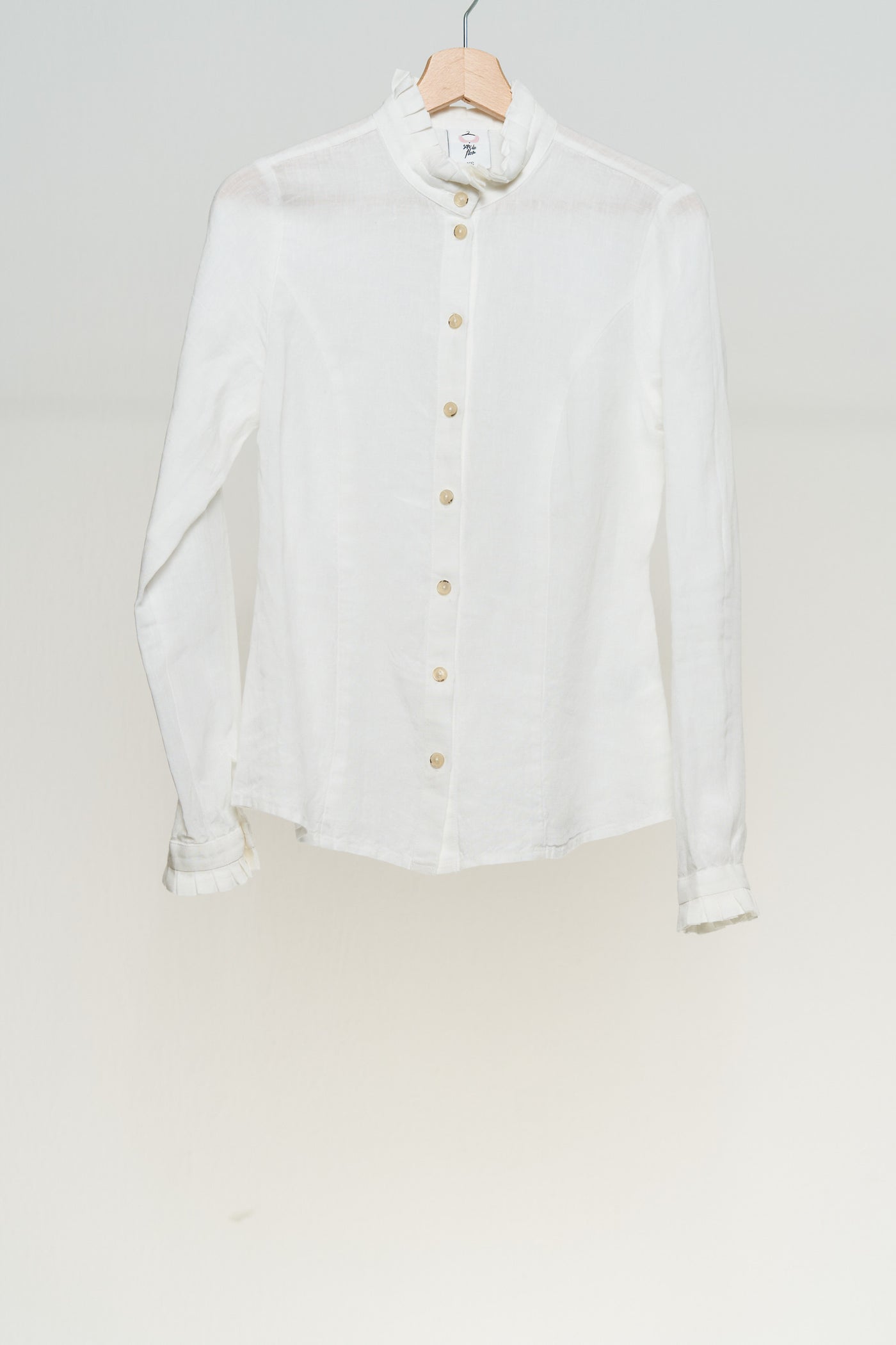 Emily Shirt, White Magnolia, Long Sleeve