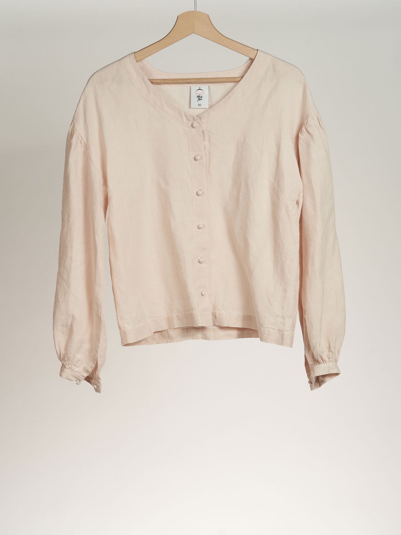 Seashell White Pemberly Blouse, Long Sleeve