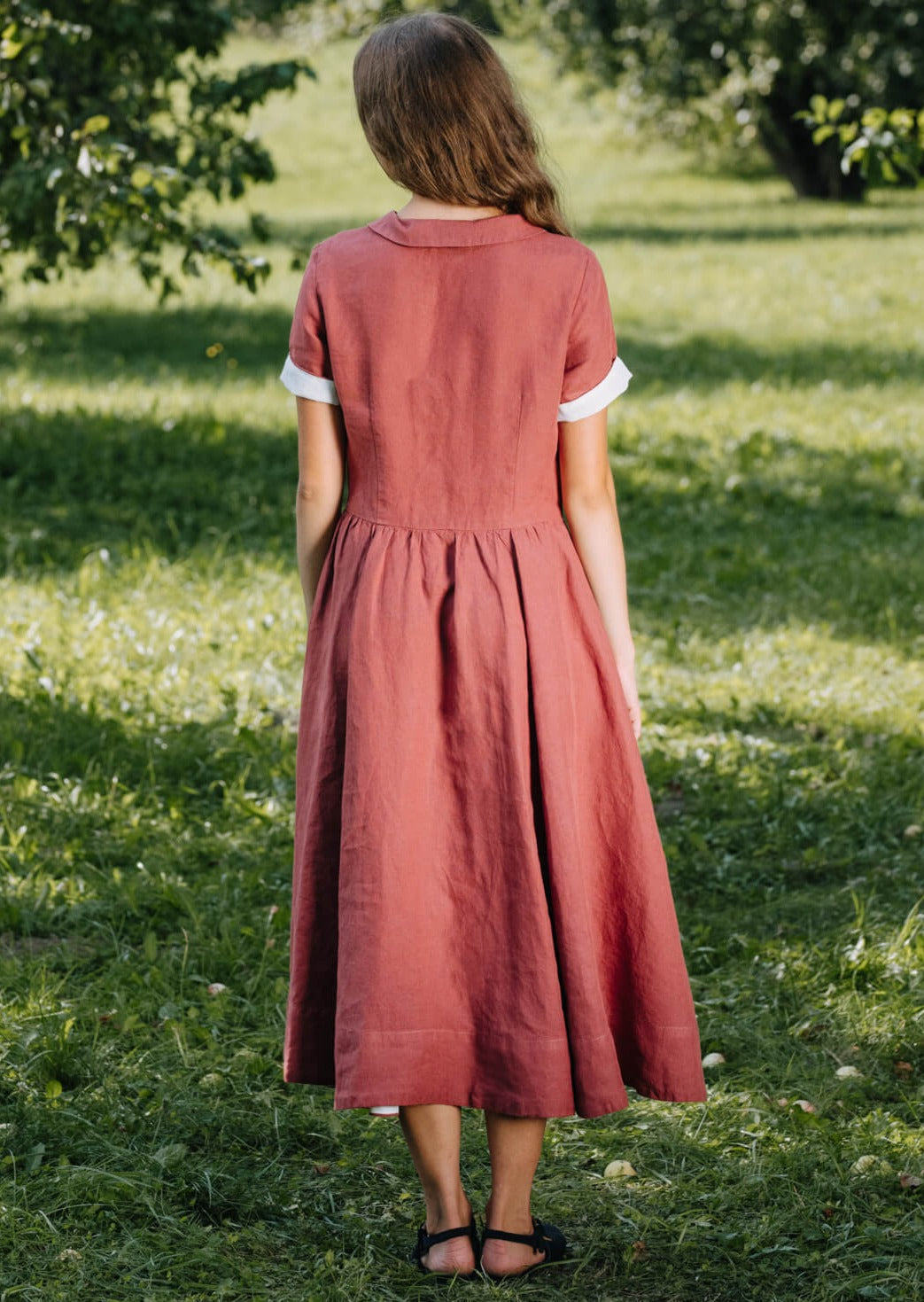 Classic Dress, Short Sleeve#color_dark-rose