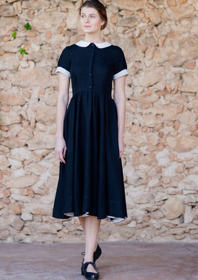 Classic Dress, Short Sleeve#color_black-pansy-white-collar