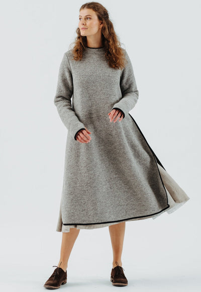 Double Slit Dress, Wool#color_light-grey