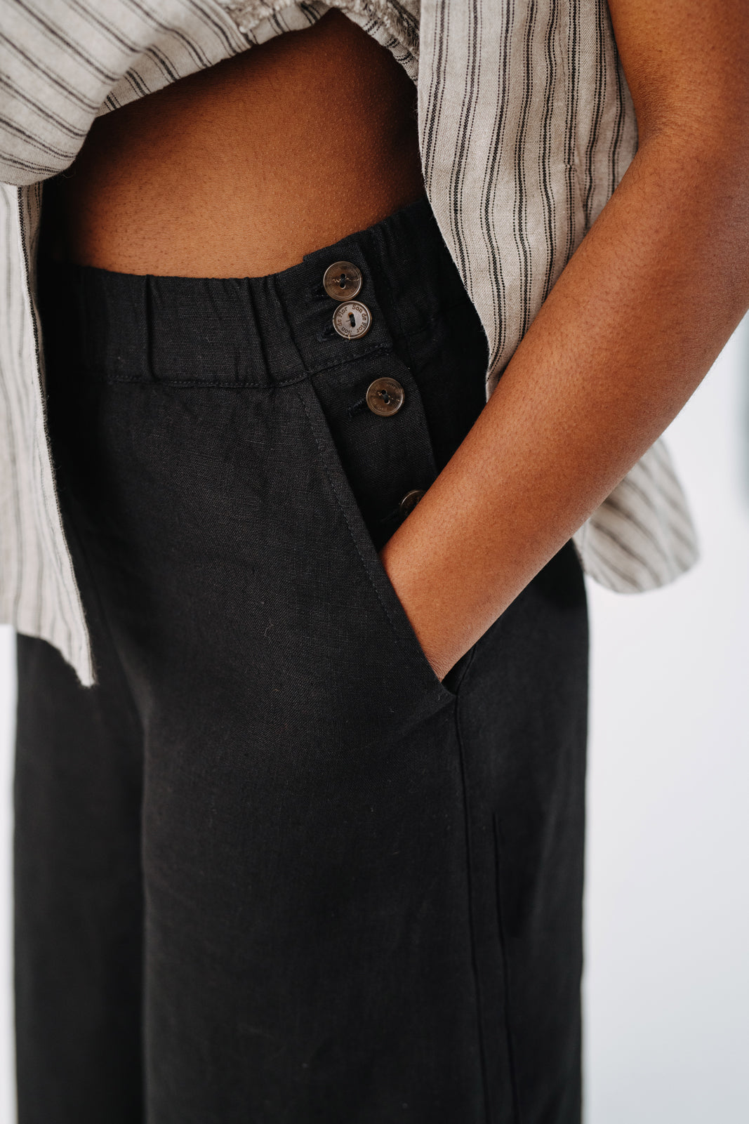 Midi Charlotte Trousers, Black Pansy#color_black-pansy