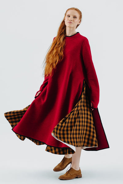 Double Slit Dress, Wool#color_red-poppy
