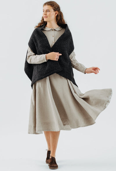 Tilda Shawl, Wool#color_dark-grey