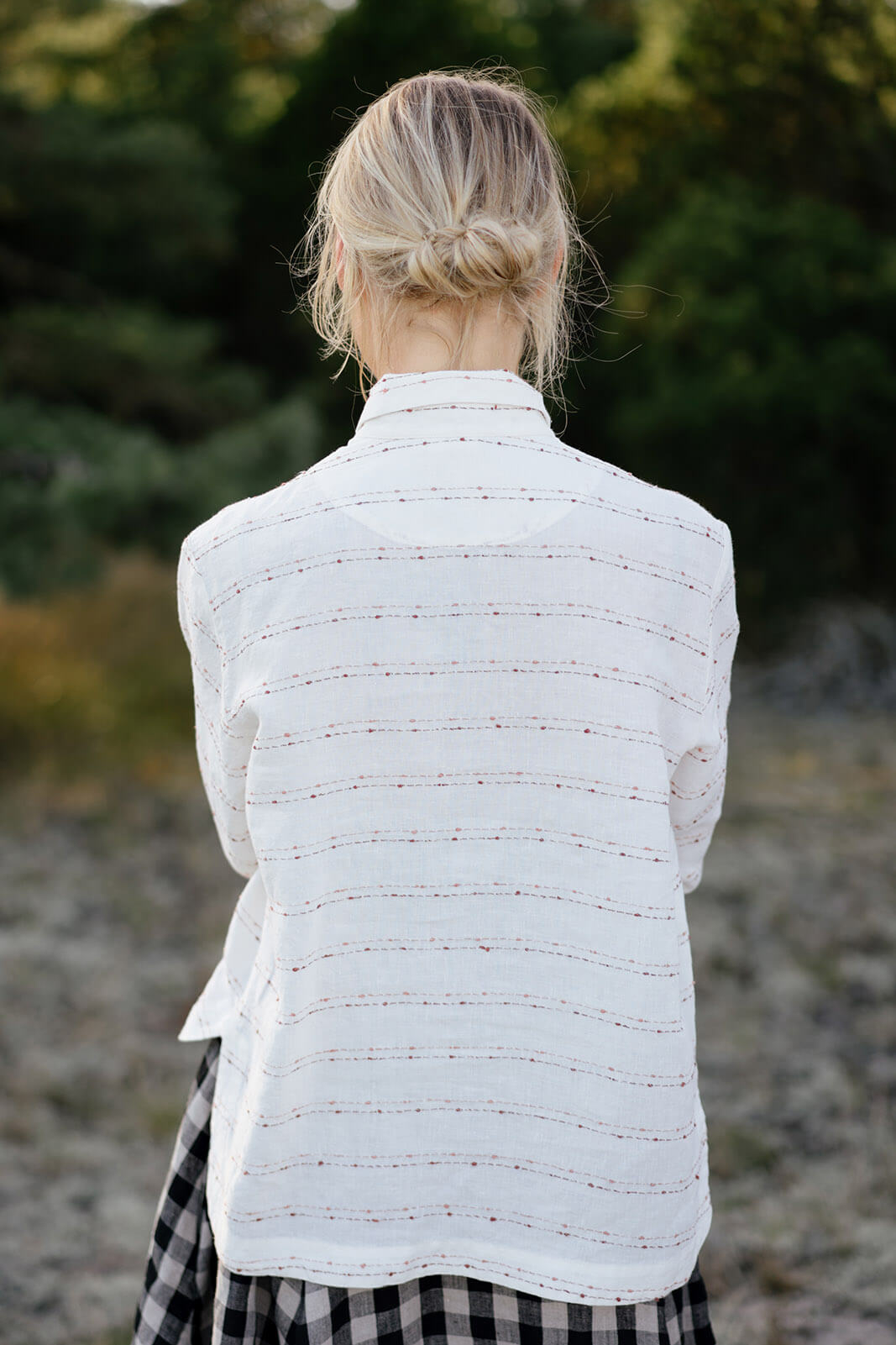 Embroidered Sophie Shirt, Long Sleeve, Linen Material - Son de Flor#color_pink-stripe-on-white